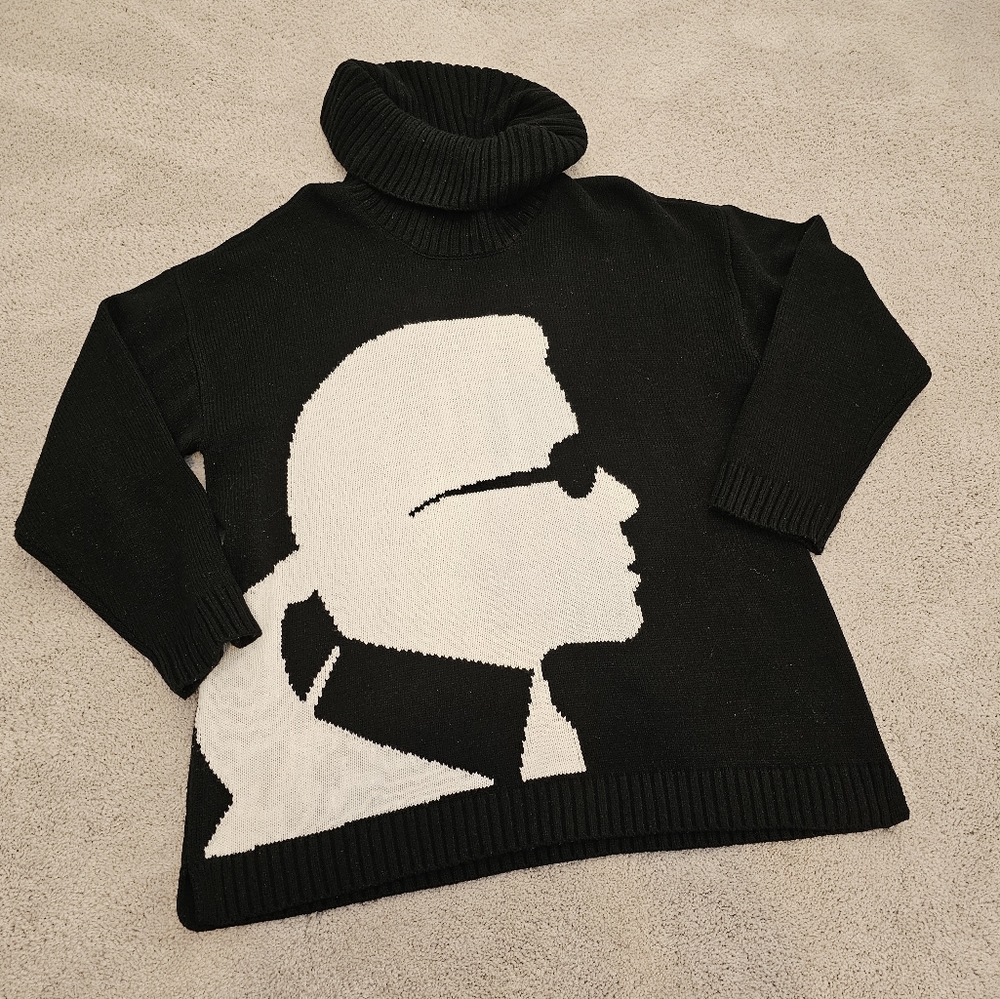 Karl Lagerfeld Monochrome Graphic Turtleneck Sweater